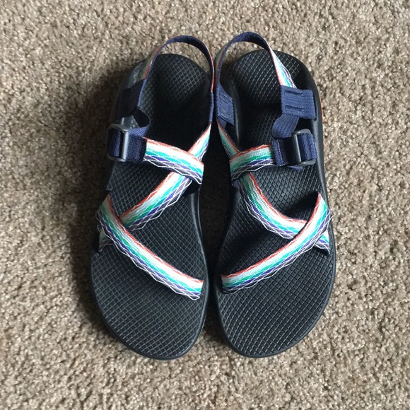 chaco prism mint